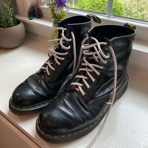 Black Dr Martin Boots